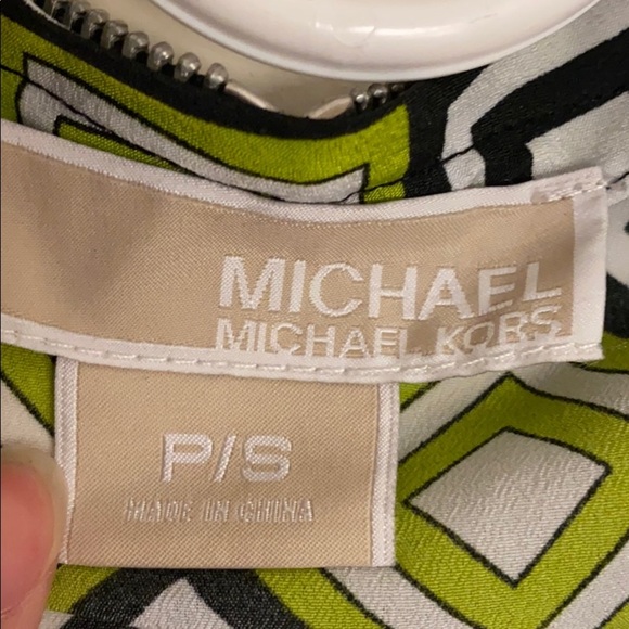 Michael Kors green half zip blouse - Picture 5 of 8